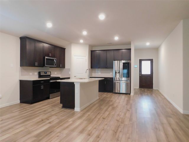 229 Briarwood Lane, Lake Dallas, TX 75065