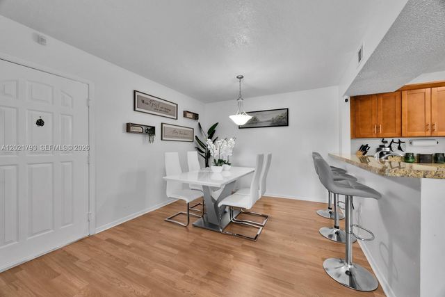 8670 SW 212th St 307, Cutler Bay, FL 33189