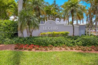 8670 SW 212th St 307, Cutler Bay, FL 33189