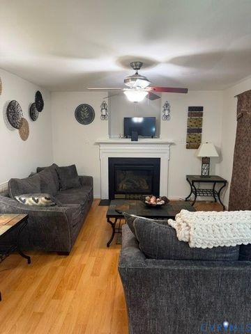 2072 Tuckers Landing Rd, North Chesterfield, VA 23236