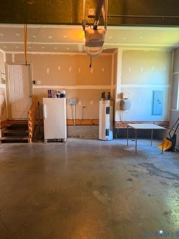 2072 Tuckers Landing Rd, North Chesterfield, VA 23236