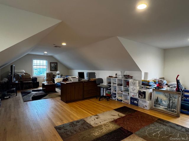 621 E Olive Street 2, Long Beach, NY 11561