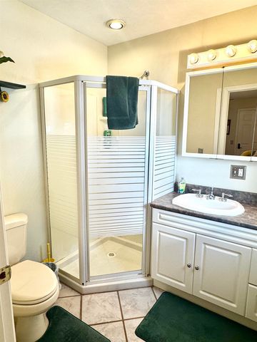 29 Campbell Road, Newport City, VT 05855