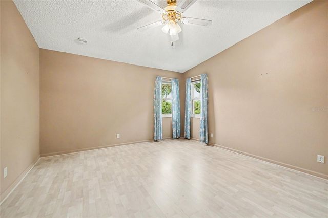 1204 MARIA COURT, Lady Lake, FL 32159