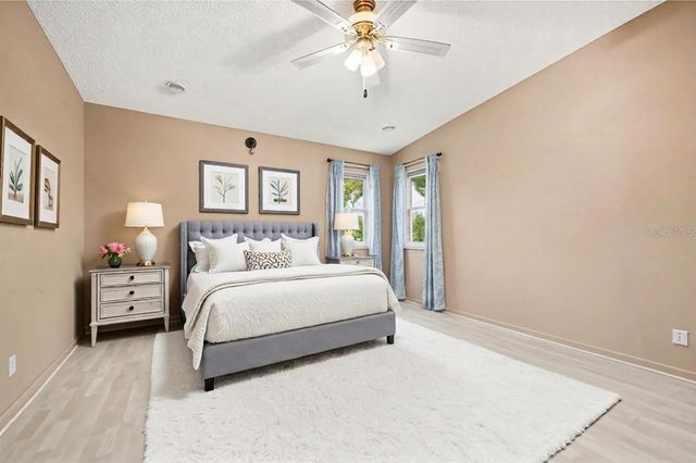 1204 MARIA COURT, Lady Lake, FL 32159