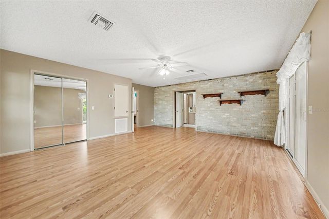 1204 MARIA COURT, Lady Lake, FL 32159