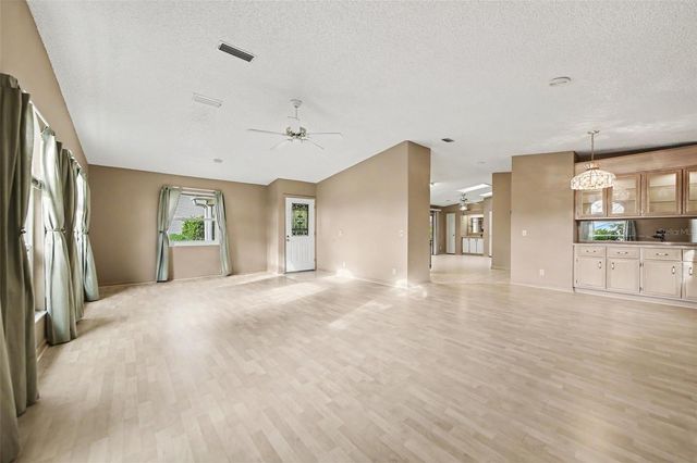 1204 MARIA COURT, Lady Lake, FL 32159