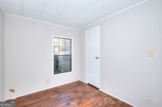 1210 Lee Peters Road, Loganville, GA 30052