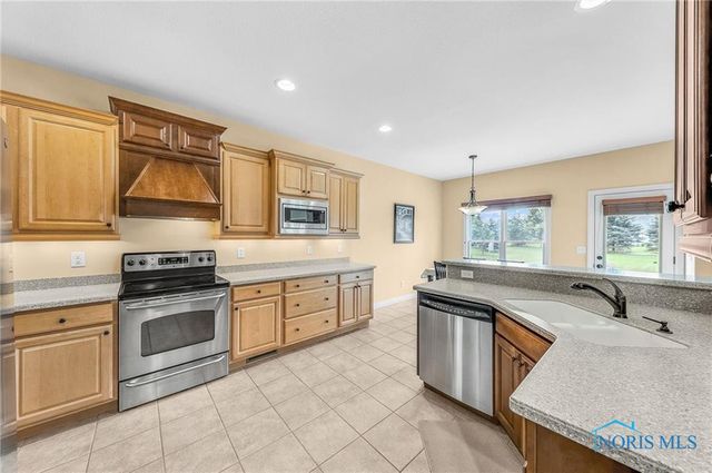 9701 Preakness Lane, Whitehouse, OH 43571
