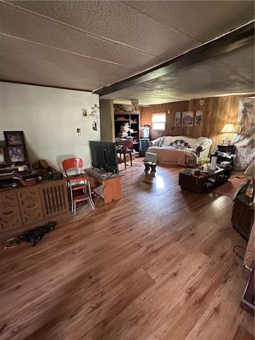 189 Apollo Rd Ext, Mt Pleasant Twp, PA 15666