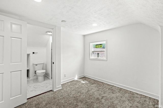 2109 Prairie Avenue, South Bend, IN 46613