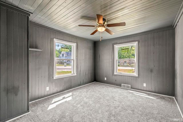 2109 Prairie Avenue, South Bend, IN 46613