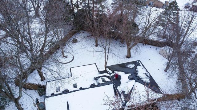 2102 Manor Green Drive, Madison, WI 53711