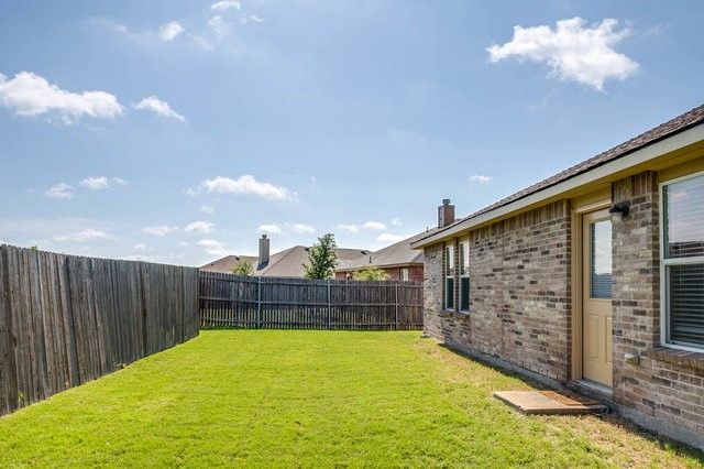 25 Larkspur Drive, Fate, TX 75087
