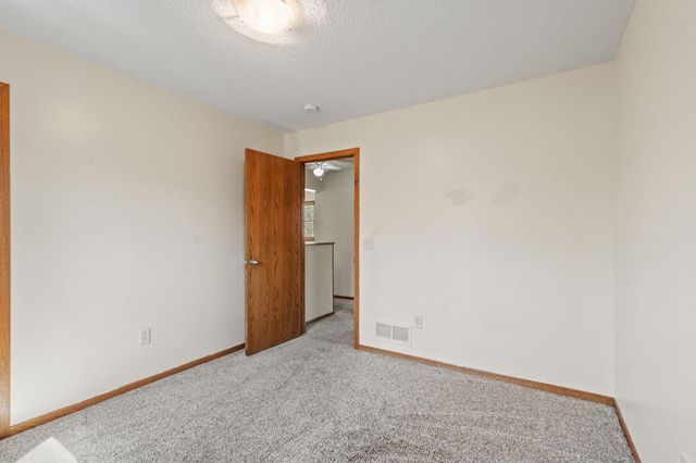 11886 194th Avenue NW, Elk River, MN 55330