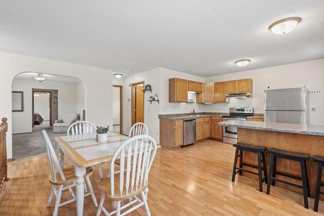 11886 194th Avenue NW, Elk River, MN 55330