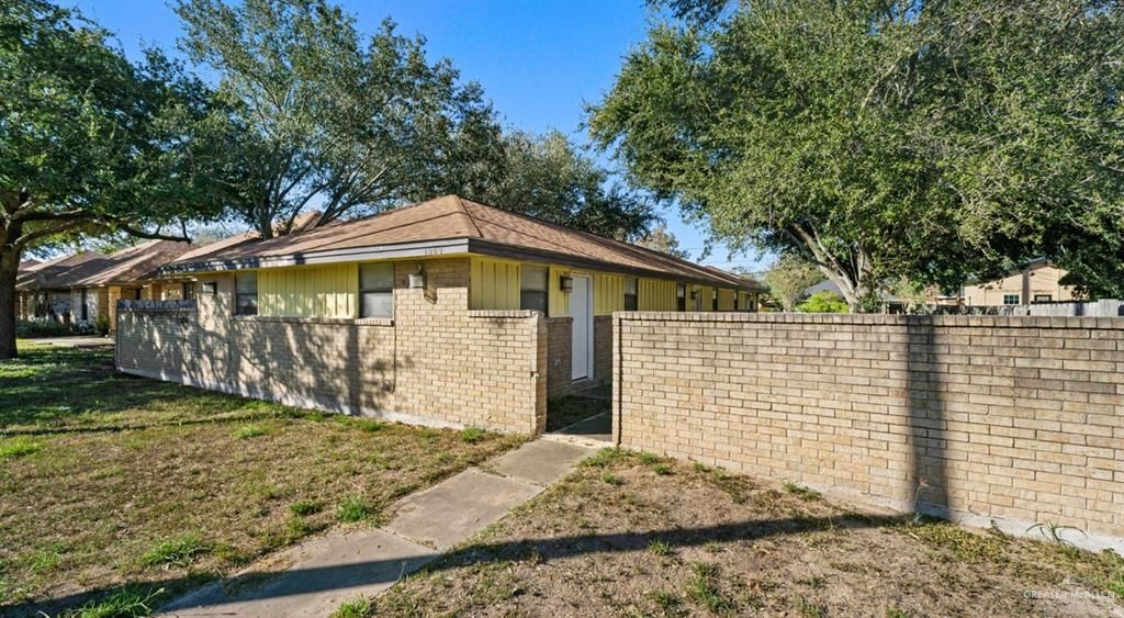 1009 W Champion Street, Edinburg, TX 78539