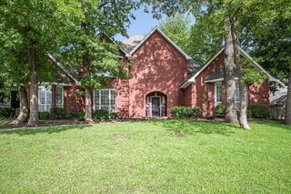 8312 Thorncrest Court, North Richland Hills, TX 76182