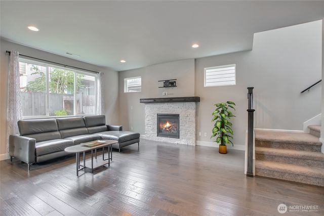 37309 29th Place S, Federal Way, WA 98003