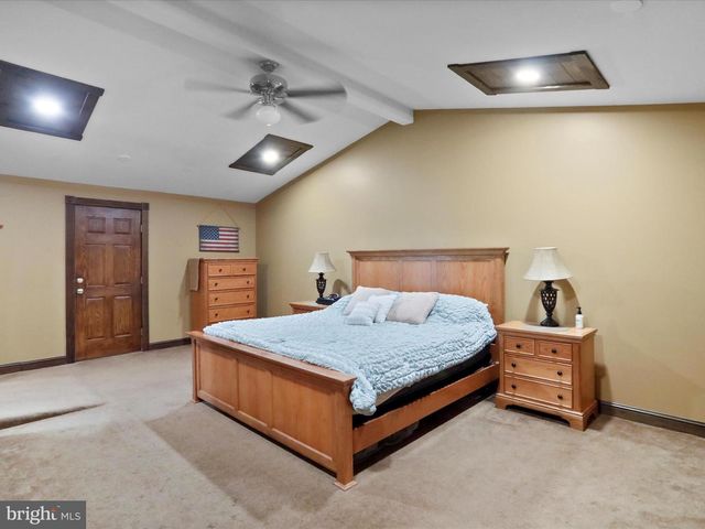 160 MAIN ST, Ridgeley, WV 26753