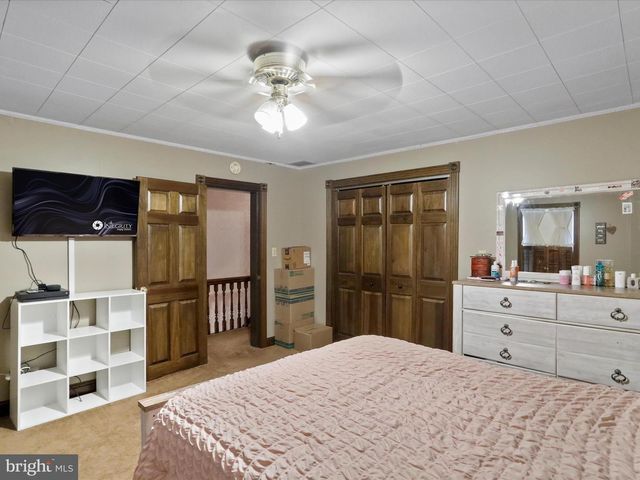 160 MAIN ST, Ridgeley, WV 26753