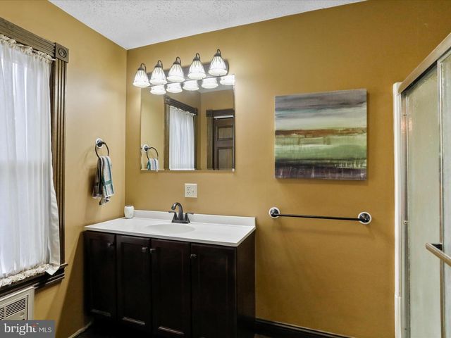 160 MAIN ST, Ridgeley, WV 26753