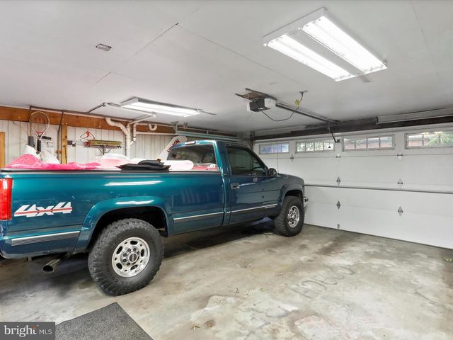 160 MAIN ST, Ridgeley, WV 26753