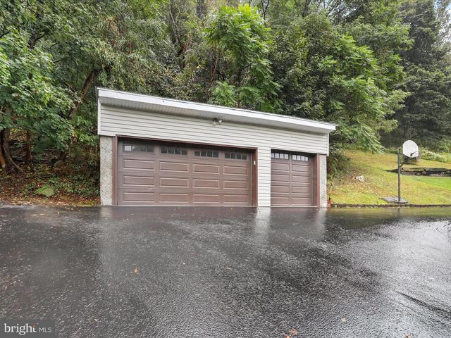 160 MAIN ST, Ridgeley, WV 26753