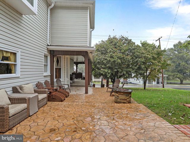 160 MAIN ST, Ridgeley, WV 26753