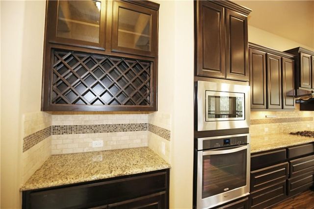 400 Cheyenne LN, Cedar Park, TX 78613