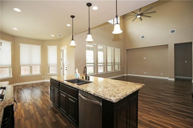 400 Cheyenne LN, Cedar Park, TX 78613