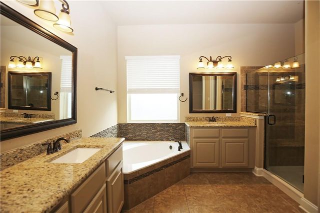 400 Cheyenne LN, Cedar Park, TX 78613