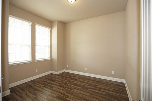 400 Cheyenne LN, Cedar Park, TX 78613