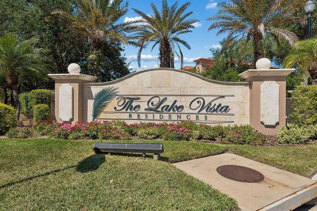 7702 LAKE VISTA COURT 202, Lakewood Ranch, FL 34202