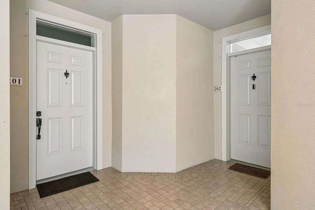 7702 LAKE VISTA COURT 202, Lakewood Ranch, FL 34202