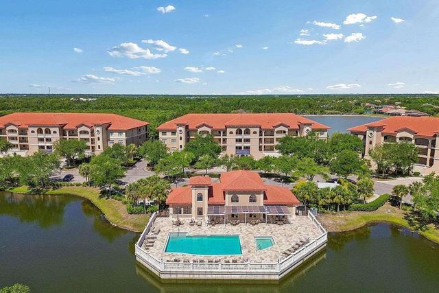 7702 LAKE VISTA COURT 202, Lakewood Ranch, FL 34202