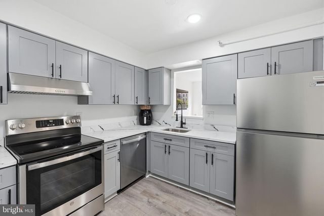4805 BERWYN HOUSE RD, College Park, MD 20740