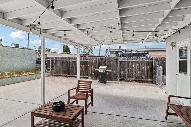 1097 Wayside Ave, El Cajon, CA 92021