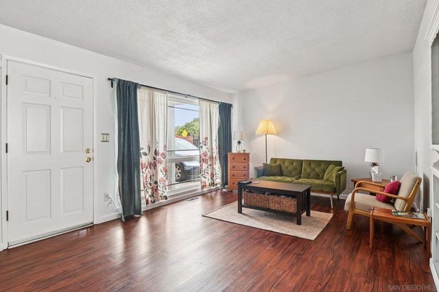 1097 Wayside Ave, El Cajon, CA 92021