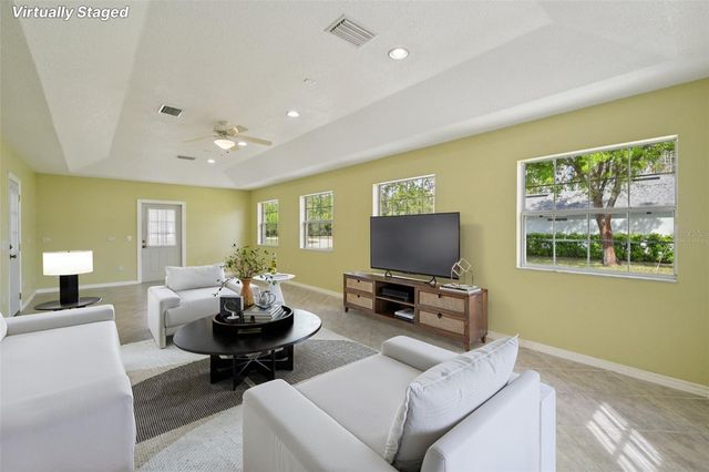 62 KANKAKEE TRAIL, Palm Coast, FL 32164