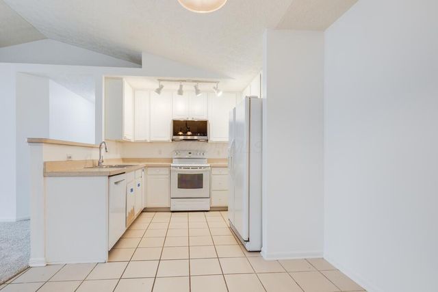 7890 Beamish Way, 9D, Blacklick, OH 43004