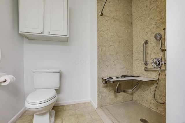 7890 Beamish Way, 9D, Blacklick, OH 43004