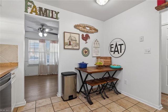 47 Creekstone DR, Newport News, VA 23603