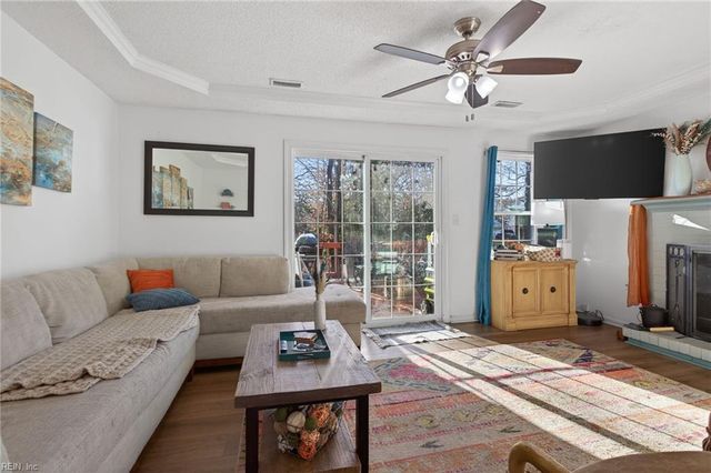 47 Creekstone DR, Newport News, VA 23603