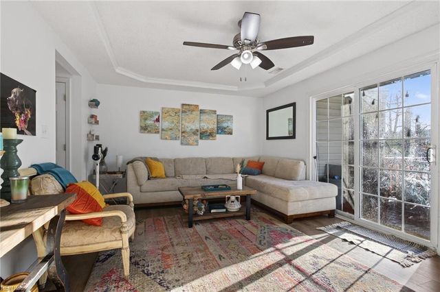 47 Creekstone DR, Newport News, VA 23603