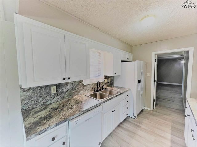 4612 SUMMIT DRIVE, Wichita Falls, TX 76310