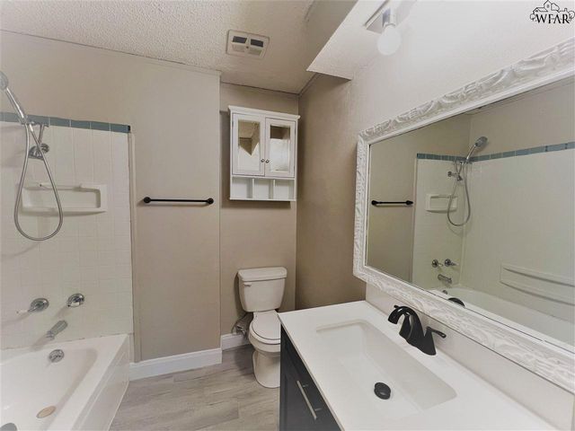 4612 SUMMIT DRIVE, Wichita Falls, TX 76310