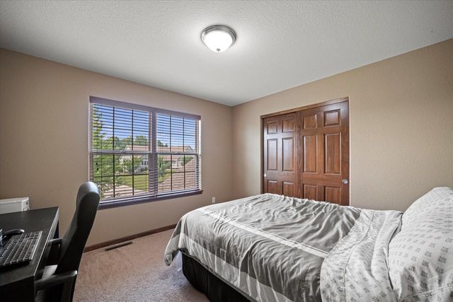 W141N10568 Wooded Hills DRIVE, Germantown, WI 53022