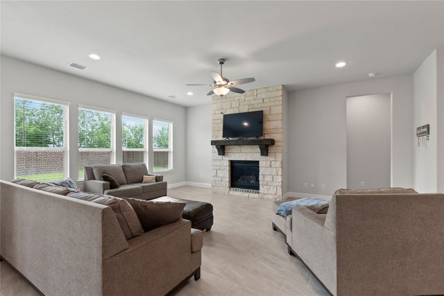 253 Landon Trail, Fate, TX 75189