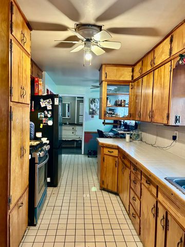 1580 Sunview Street, Muskegon, MI 49445